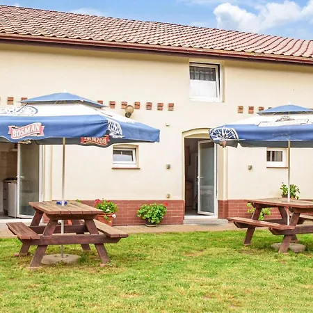 Apartment Awesome In With Wifi Dominikowo